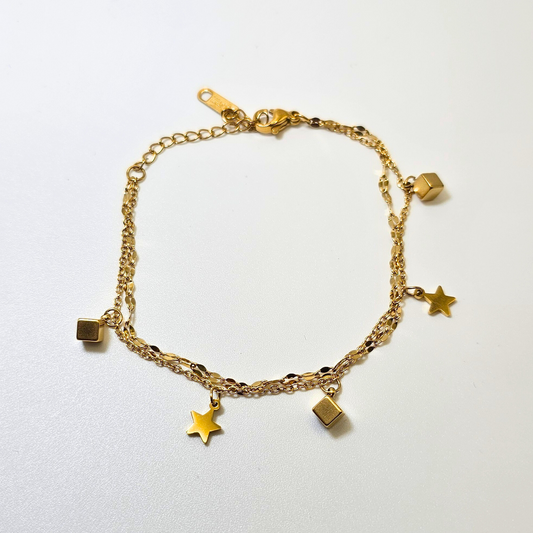 Chivelle Golden Star & Cube Charm Bracelet – Celestial Glow Edition
