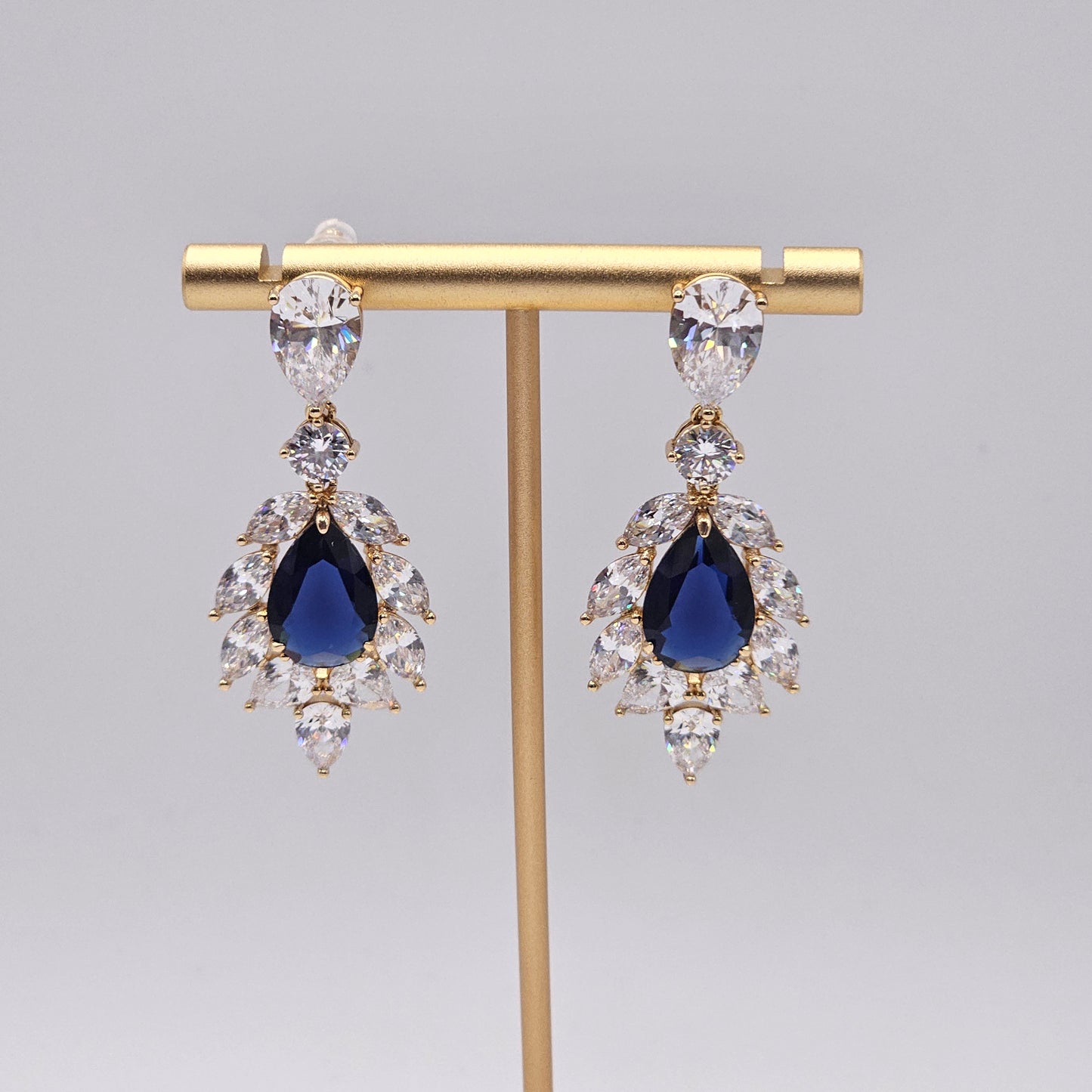 Chivelle Luxe Sapphire Radiance Drop Earrings
