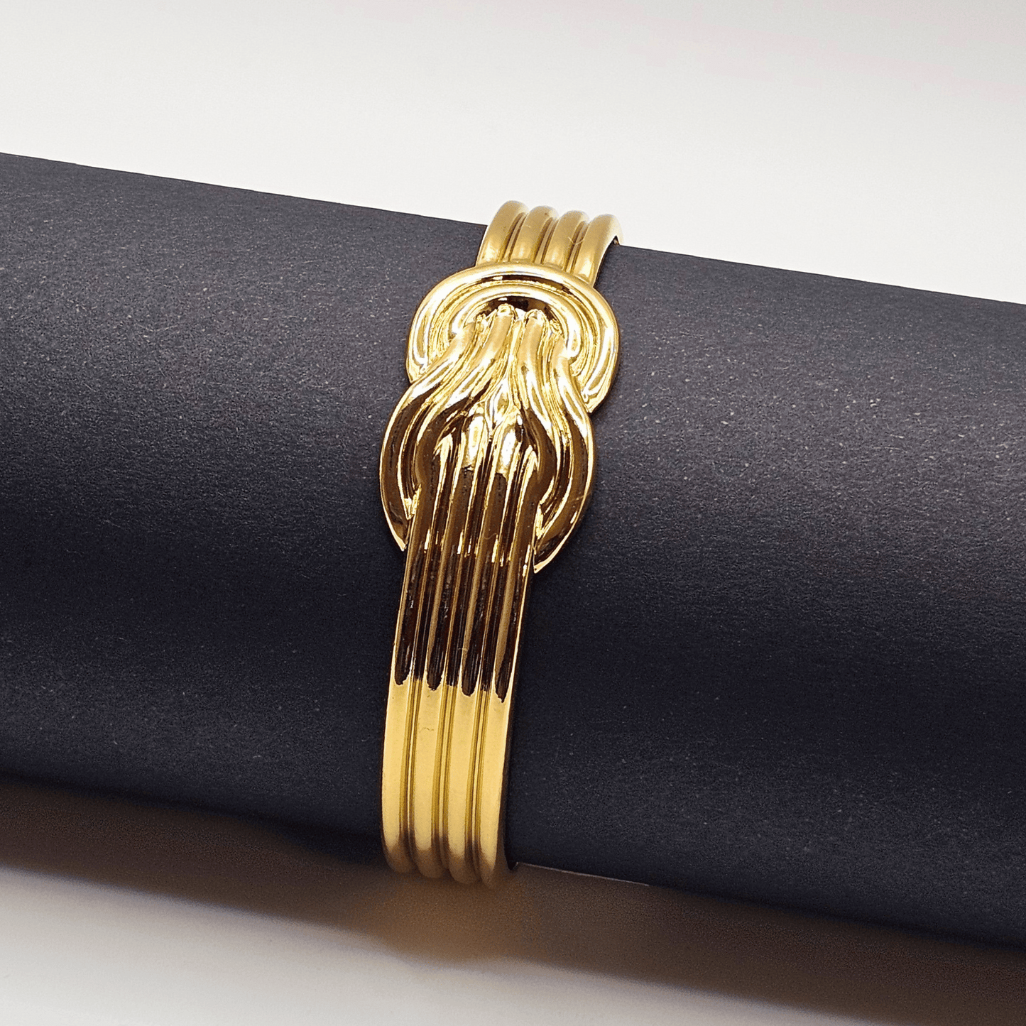 Golden Knot Cuff Bangle – 18K Gold Plated