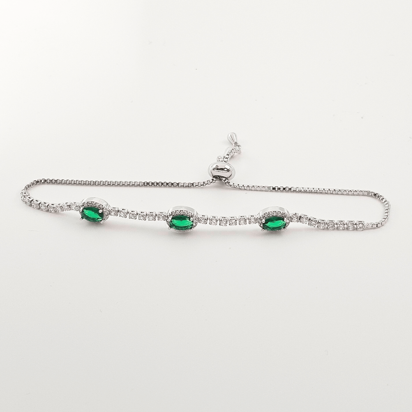Regalia Oval Luxe Adjustable Bracelet – Emerald-Green