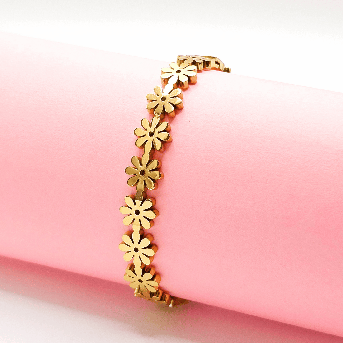 Chivelle Bloom Petite Daisy Hinge Bangle