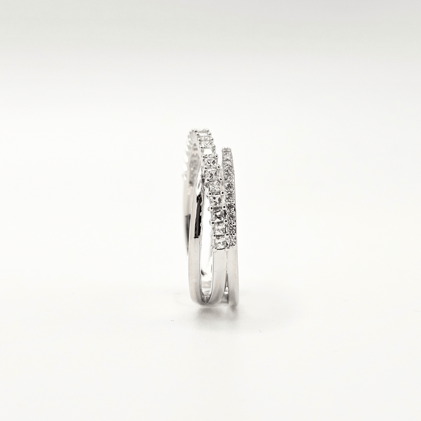 Chivelle Criss-Cross Sparkle Eternity Band