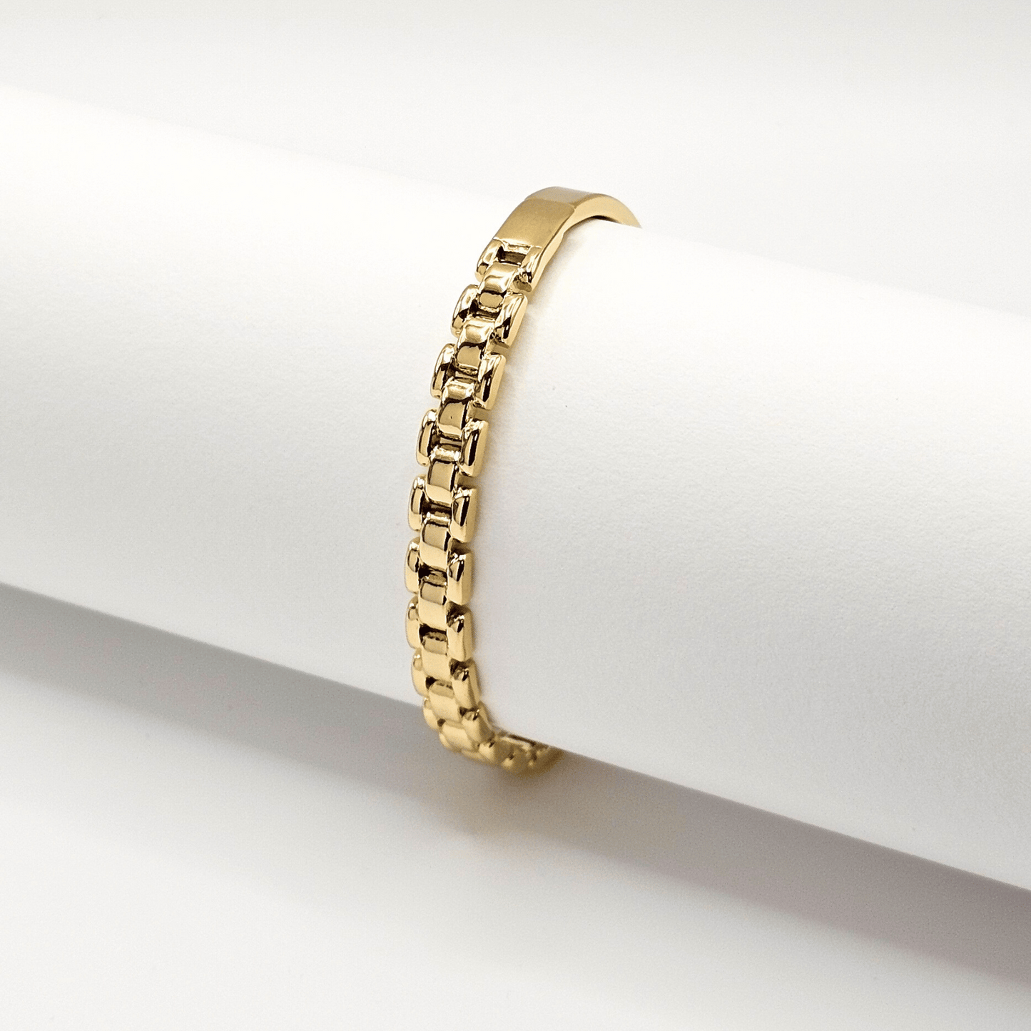Minimalist Gold Link Bangle - 18K Gold Plated