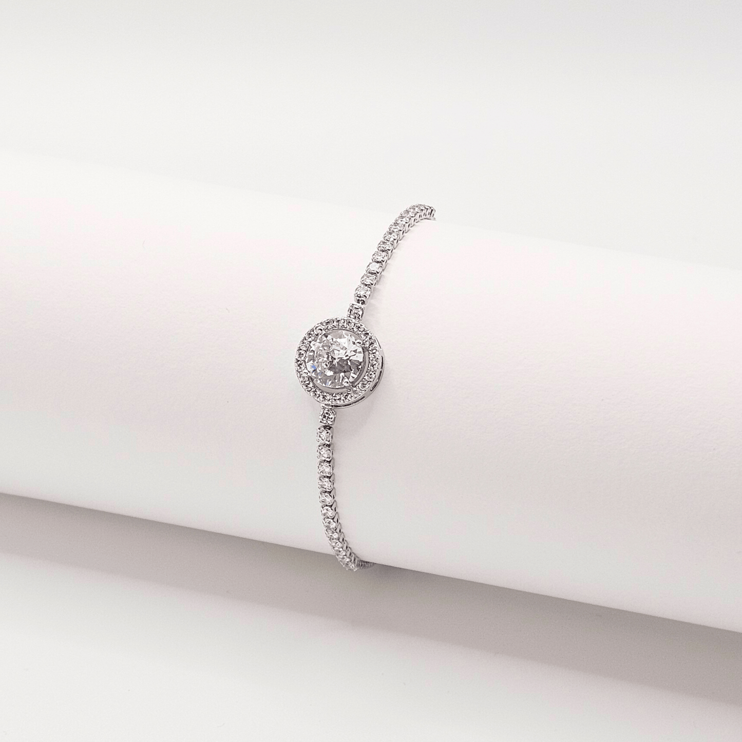 Halo Solitaire Adjustable Bracelet – Gold & Silver