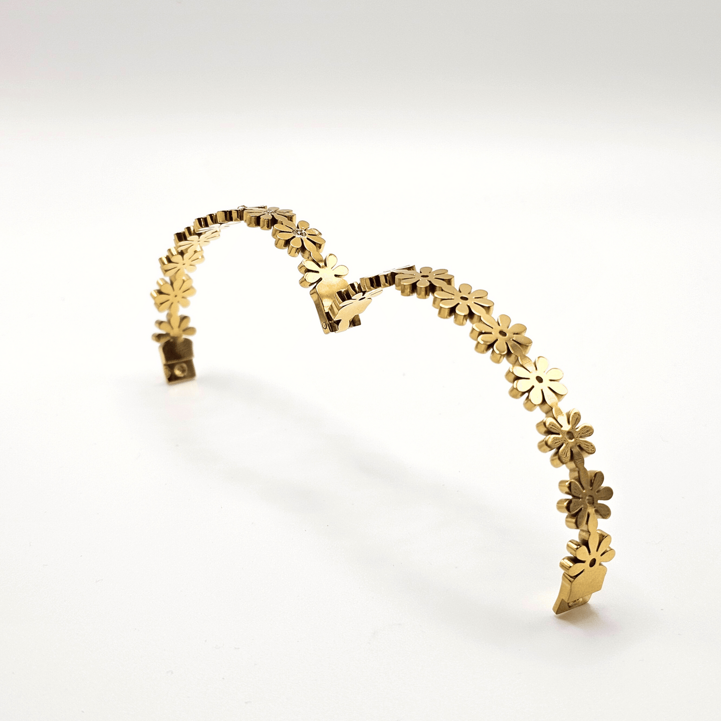 Chivelle Bloom Petite Daisy Hinge Bangle