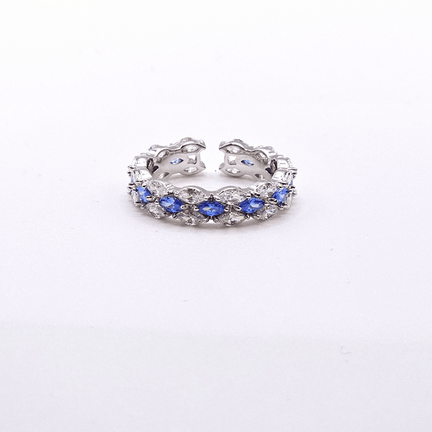 Chivelle Luxe Sapphire & Diamond-Cut Eternity Ring– Premium 18k White Gold Plated
