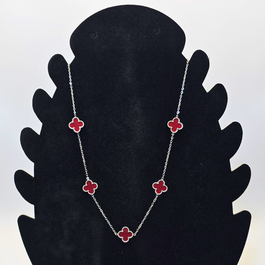Chivelle Clover Luxe 5-Petal Mother of Pearl Necklace