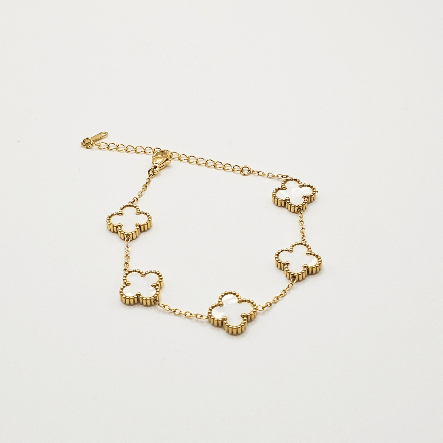 Chivelle Clover Charm Chain Bracelet