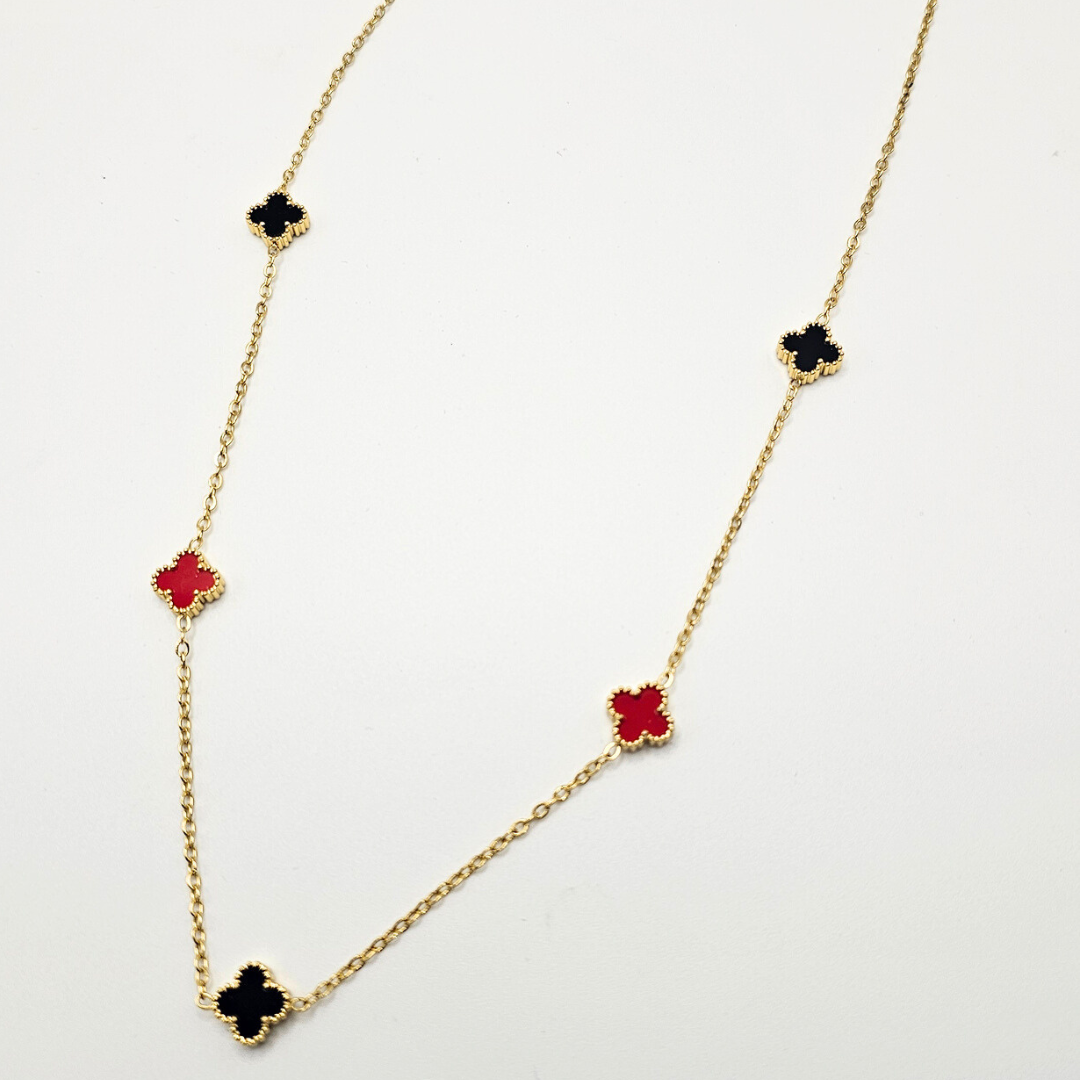 Chivelle Clover Luxe 5-Petal Mother of Pearl Necklace