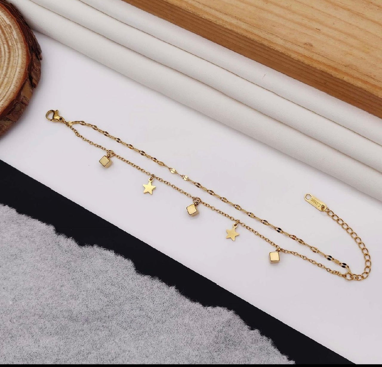 Chivelle Golden Star & Cube Charm Bracelet – Celestial Glow Edition