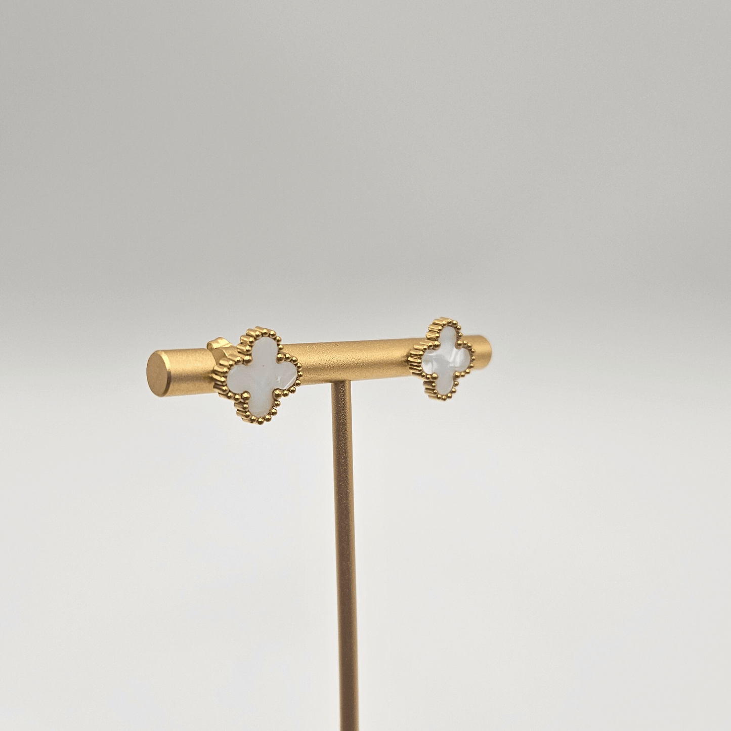 Chivelle Clover Stud Earrings