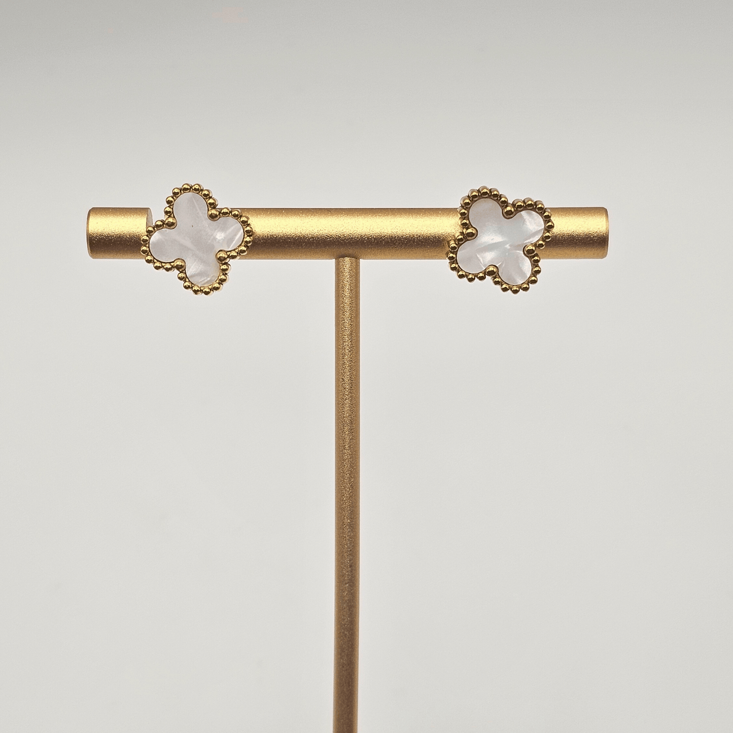 Chivelle Clover Stud Earrings