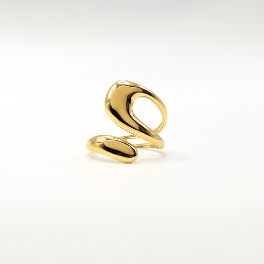 Chivelle Aurea Flow Statement Ring