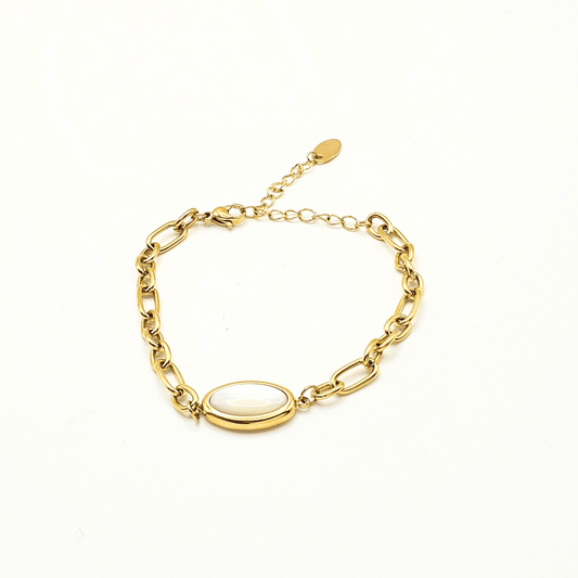 Oval Mother of Pearl Chain Bracelet