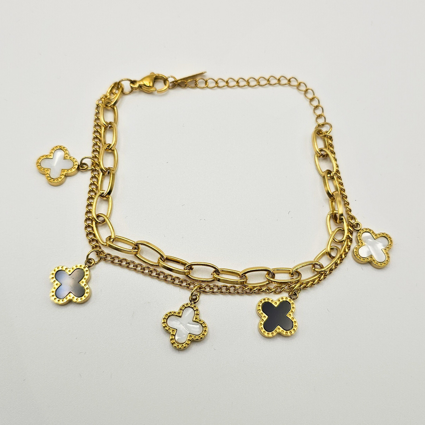 Chivelle Clover Charm Chain Bracelet – Luxe Edition