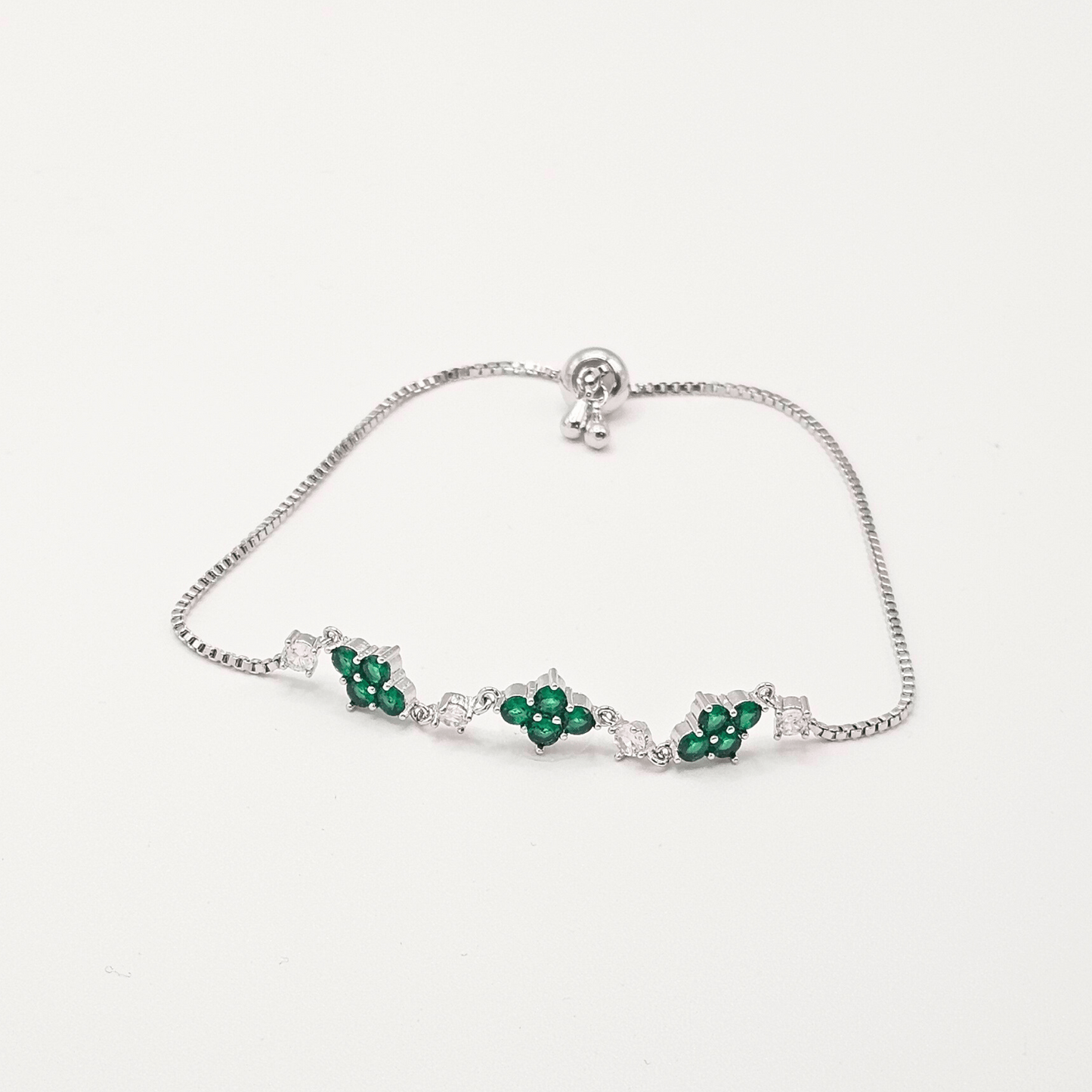 Emerald-Green Clover Adjustable Bracelet – Silver