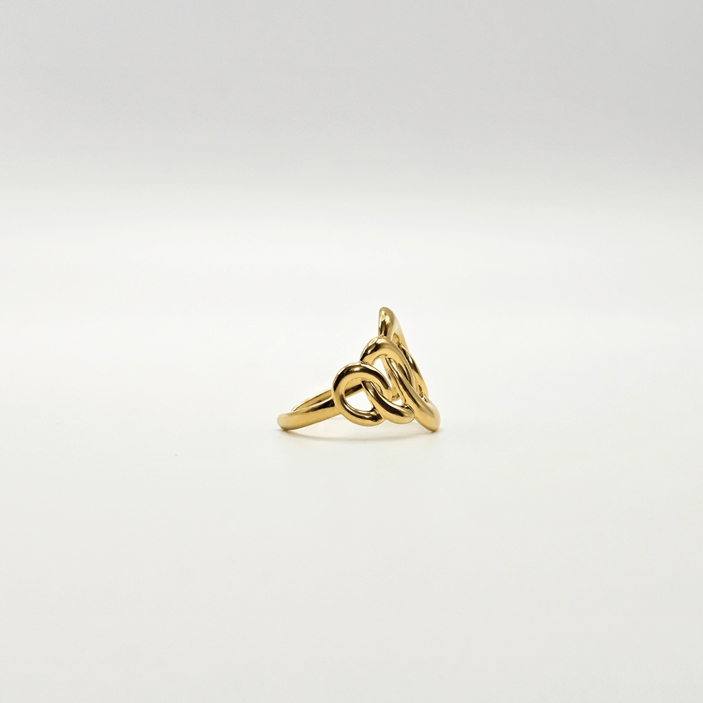 Chivelle Riviera Bold Chain Statement Ring
