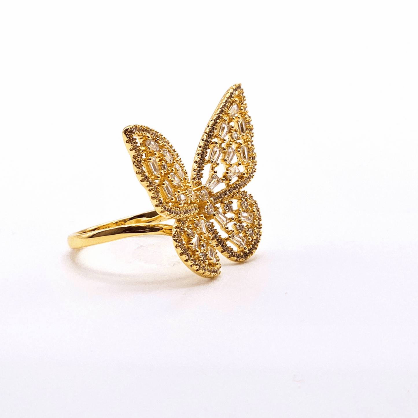 Chivelle Luxe Collection – Golden Butterfly Statement Ring