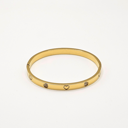 Heartstone Hinged Bangle – 18K Gold Plated