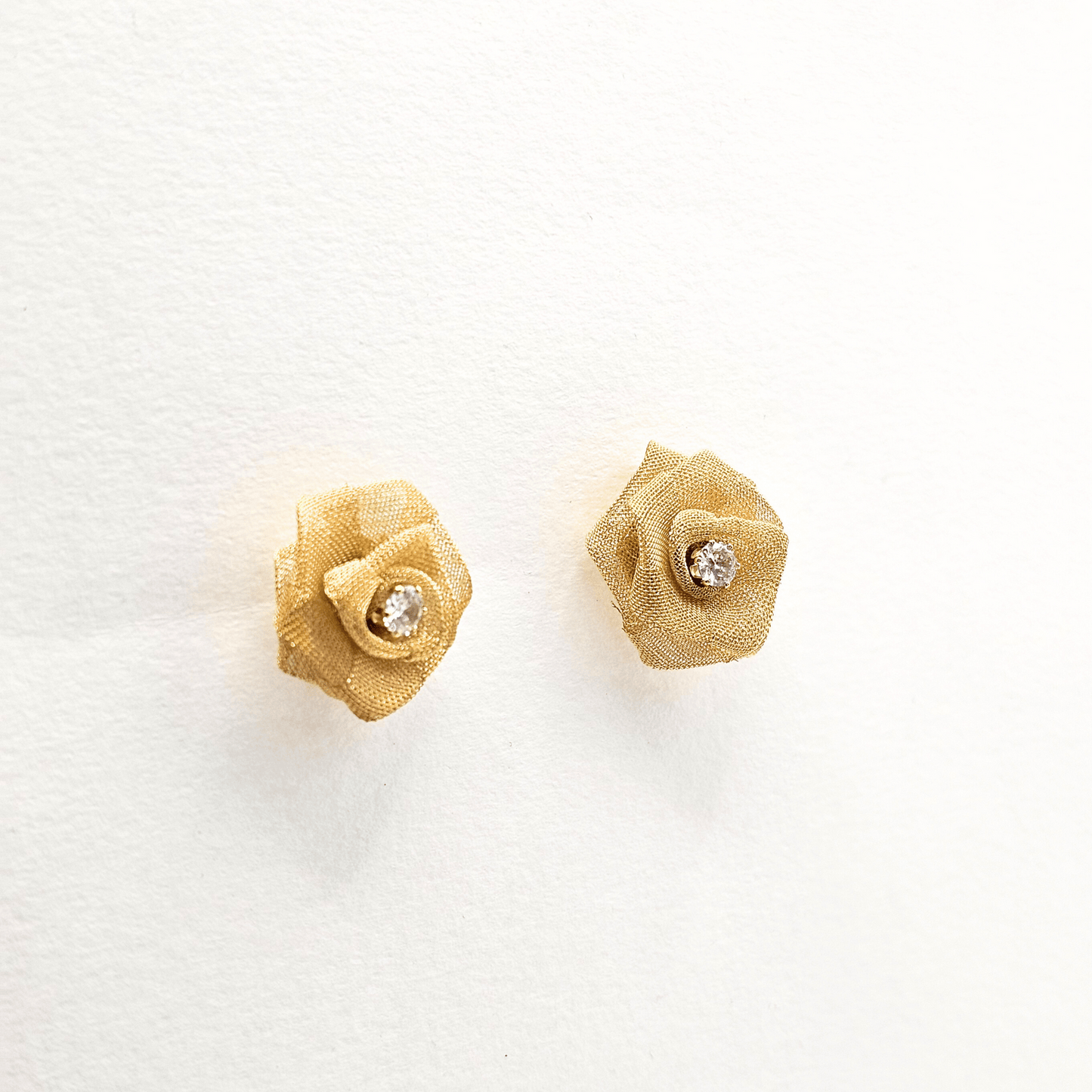 Chivelle Blooming Gold Rose Stud Earrings