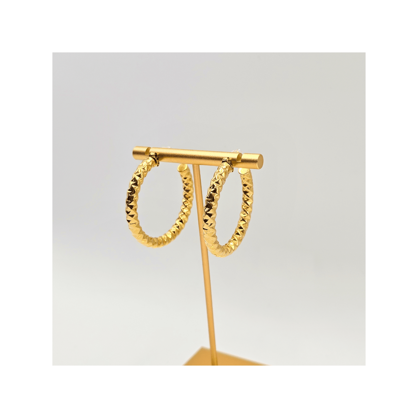 Chivelle Radiance Textured Hoop Earrings