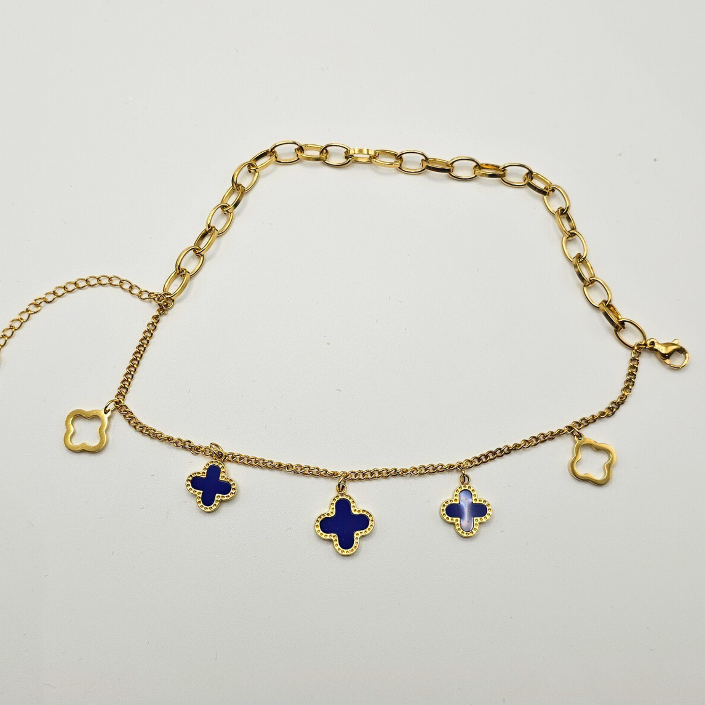 Chivelle Clover Charm Chain Bracelet – Luxe Edition
