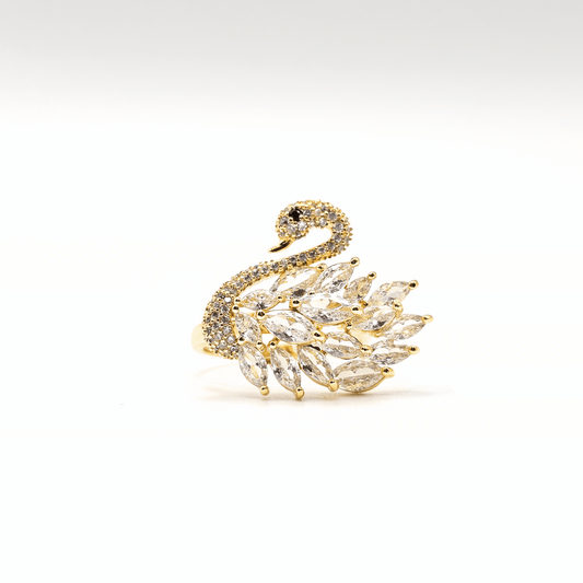 Chivelle Swan Elegance Statement Ring – Gold / Silver