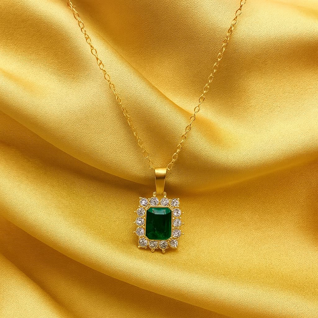 Chivelle Emerald Halo Pendant Necklace