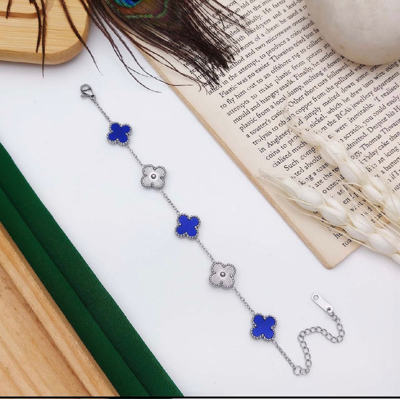 Chivelle Clover Charm Chain Bracelet